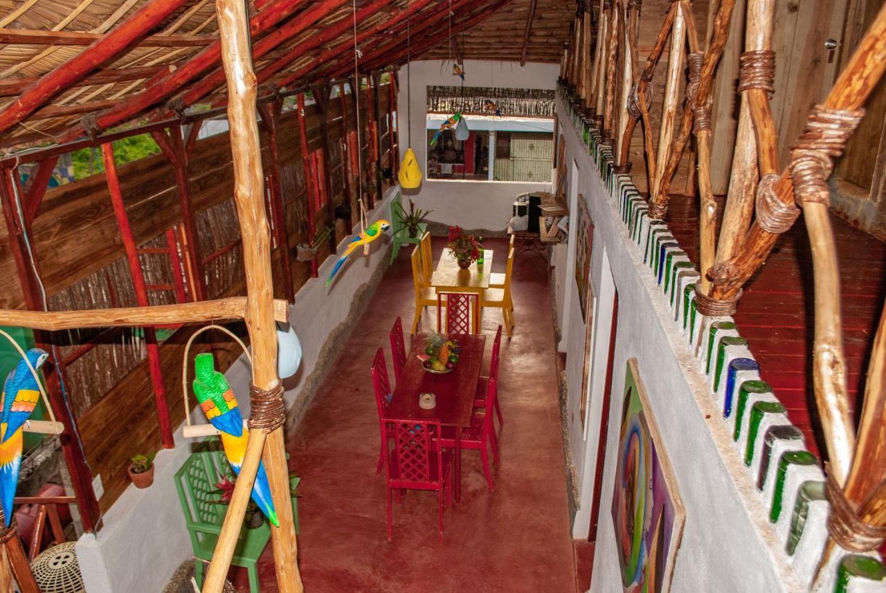 Hostel La Ballena Backpacker Las Galeras Exterior photo